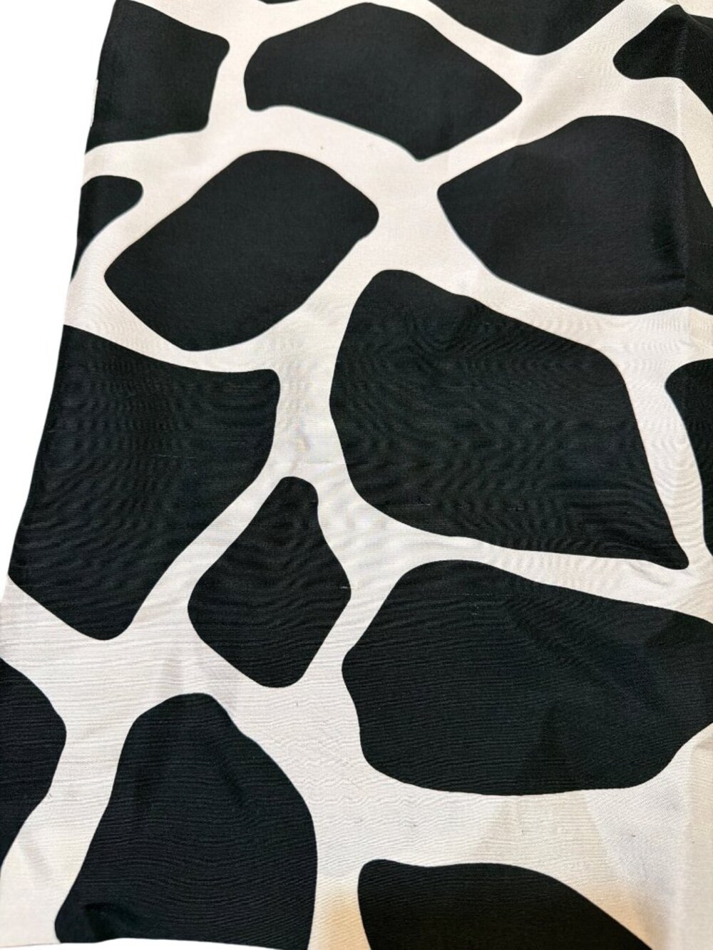 Talbots Black White Giraffe Cow Print Pure Silk Sheath Dress Sleeveless Size 8 - Picture 2 of 4